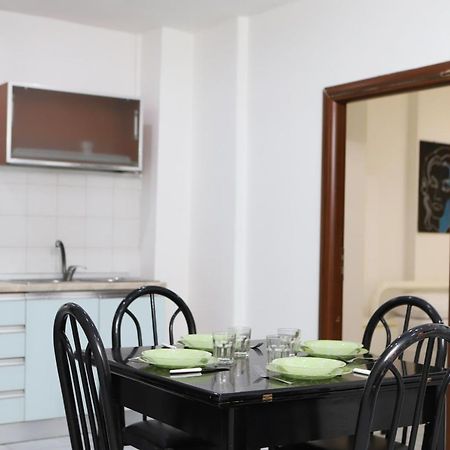 Napoli Centrale Budget Apartment Nápoles Exterior foto