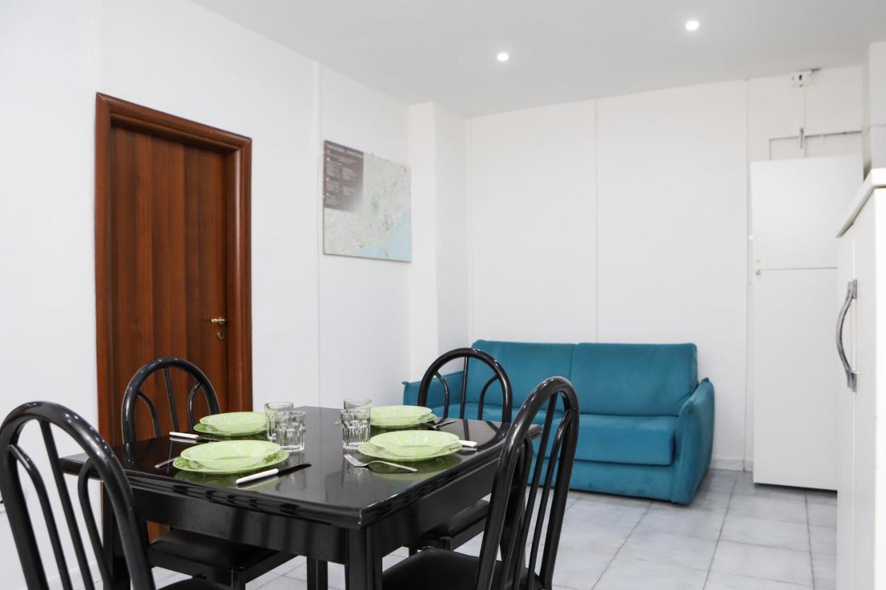 Napoli Centrale Budget Apartment Nápoles Exterior foto